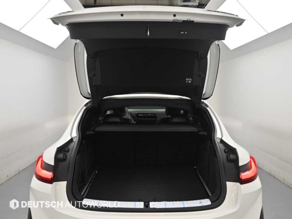BMW X4 — photo 19