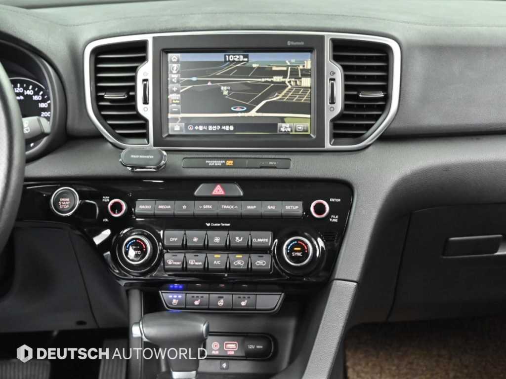 Kia Sportage — photo 14