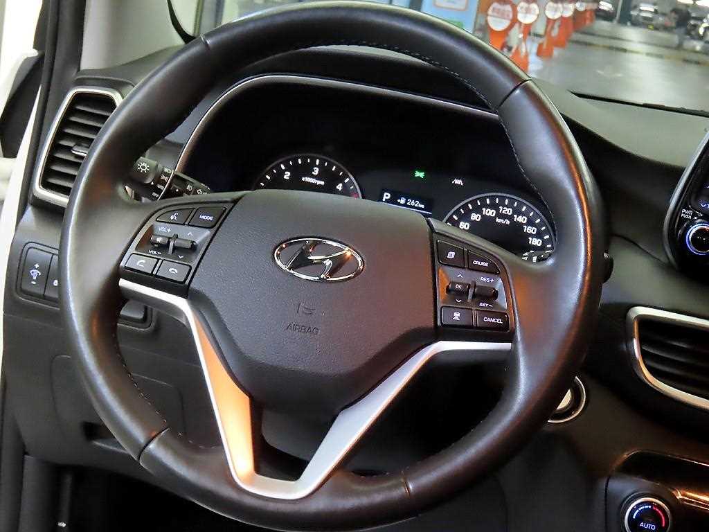Hyundai Tucson — photo 08