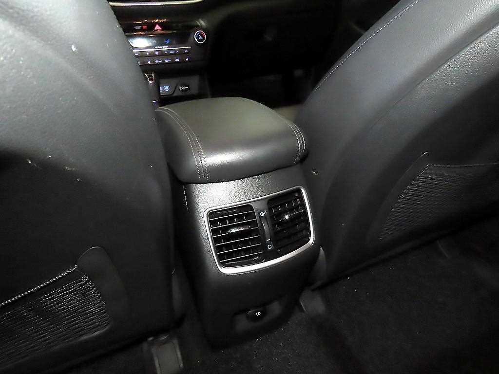 Hyundai Tucson — photo 16