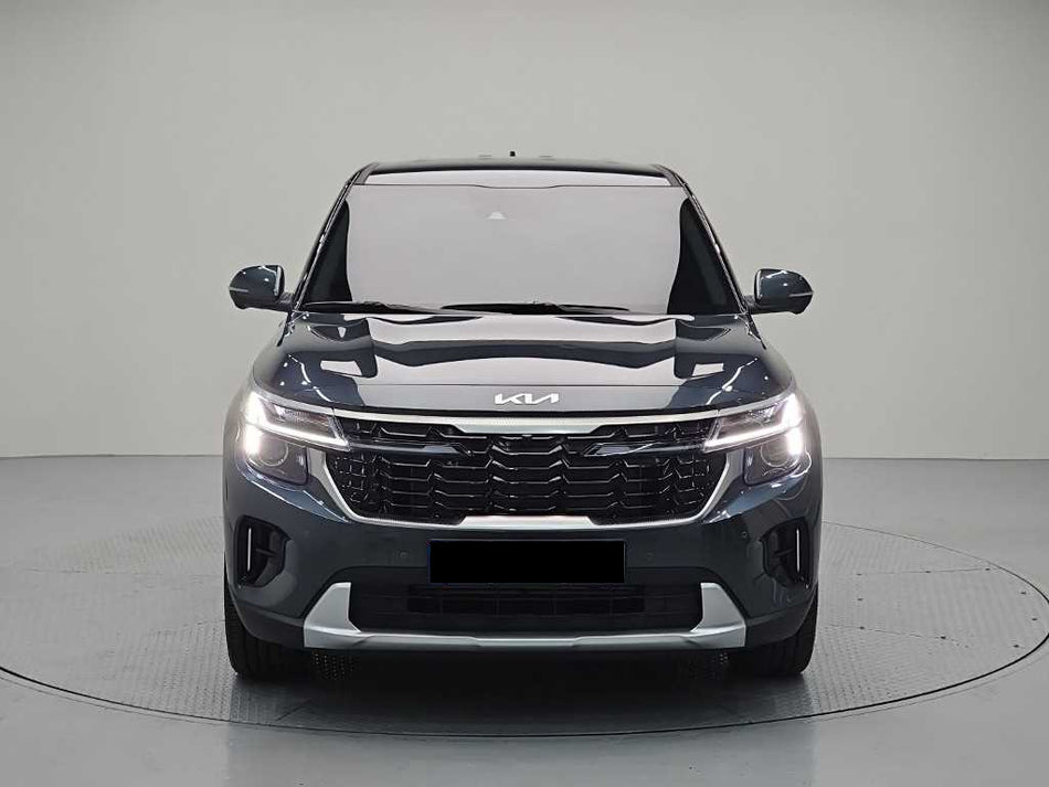 Kia Seltos — photo 02