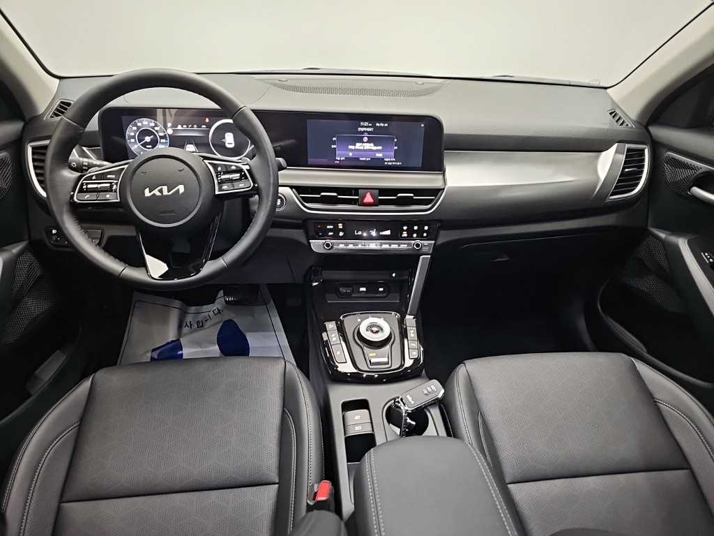 Kia Seltos — photo 07