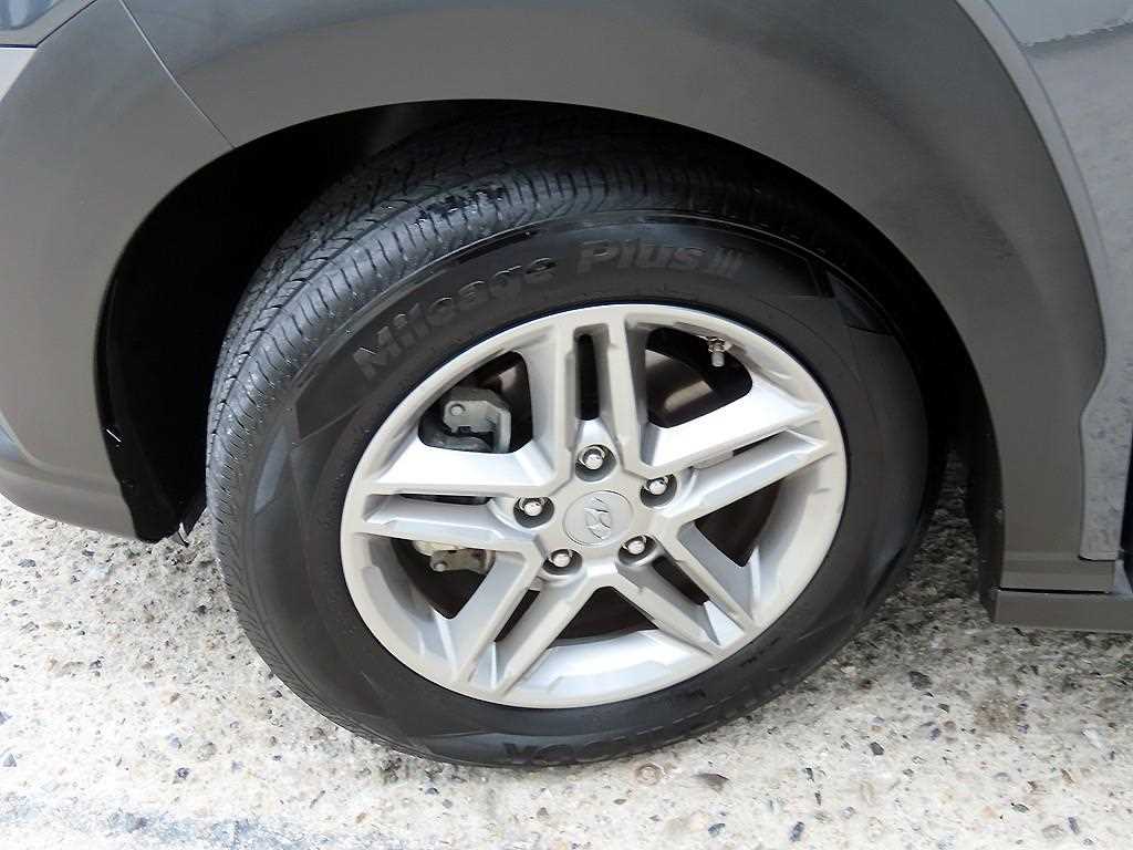 Hyundai Kona — photo 17