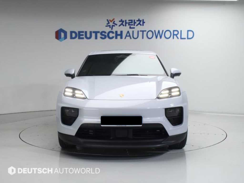 Porsche Macan — photo 03