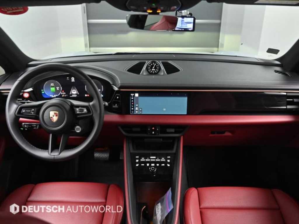 Porsche Macan — photo 07