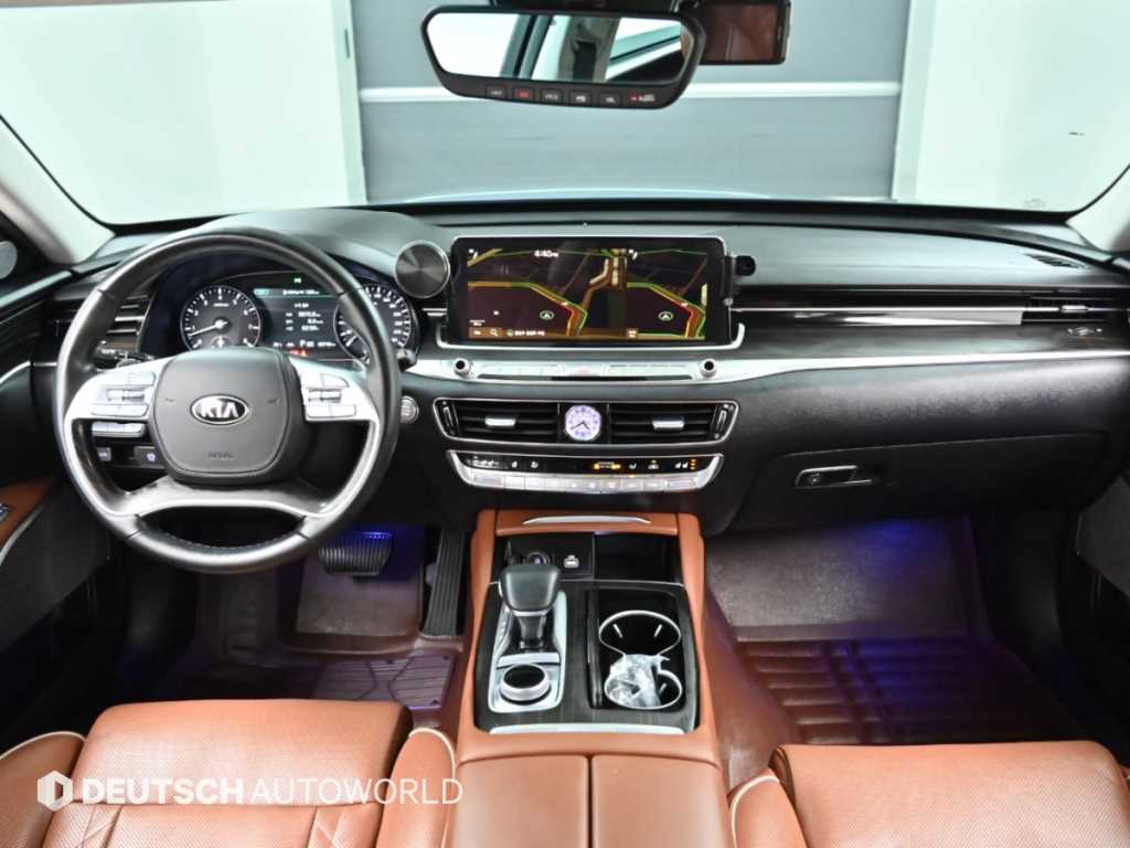 Kia K9 — photo 01