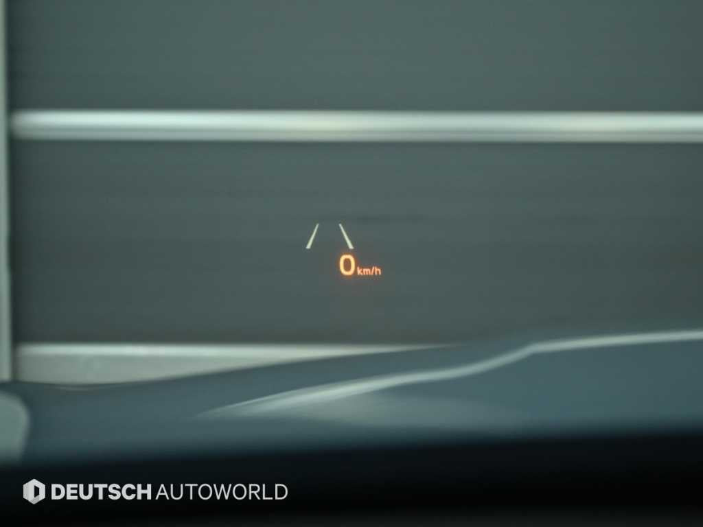 Kia K9 — photo 18