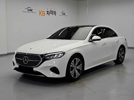 Mercedes-Benz E-Class — photo 01