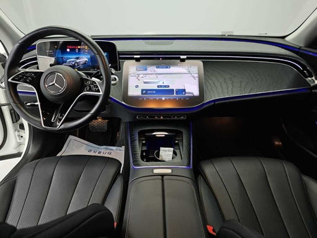 Mercedes-Benz E-Class — photo 07