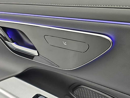 Mercedes-Benz E-Class — photo 14