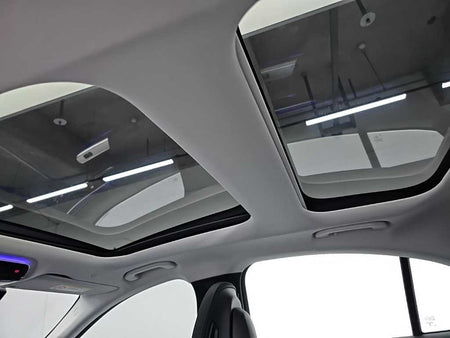 Mercedes-Benz E-Class — photo 15