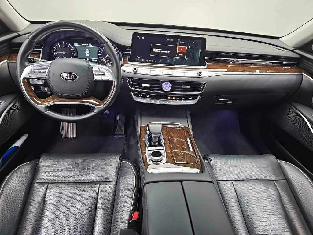 Kia K9 — photo 07