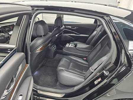 Kia K9 — photo 12