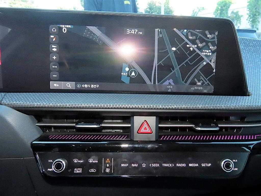 Kia EV6 — photo 14