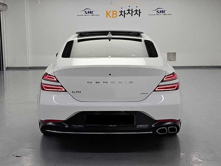 Genesis G70 — photo 04