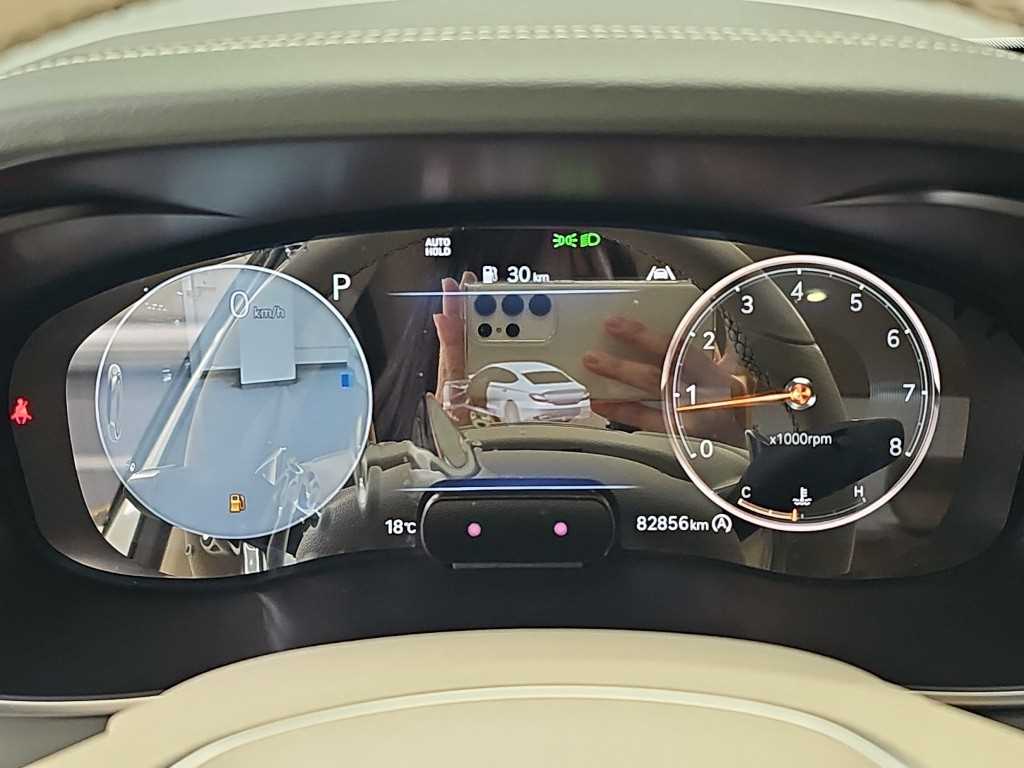 Genesis G70 — photo 07