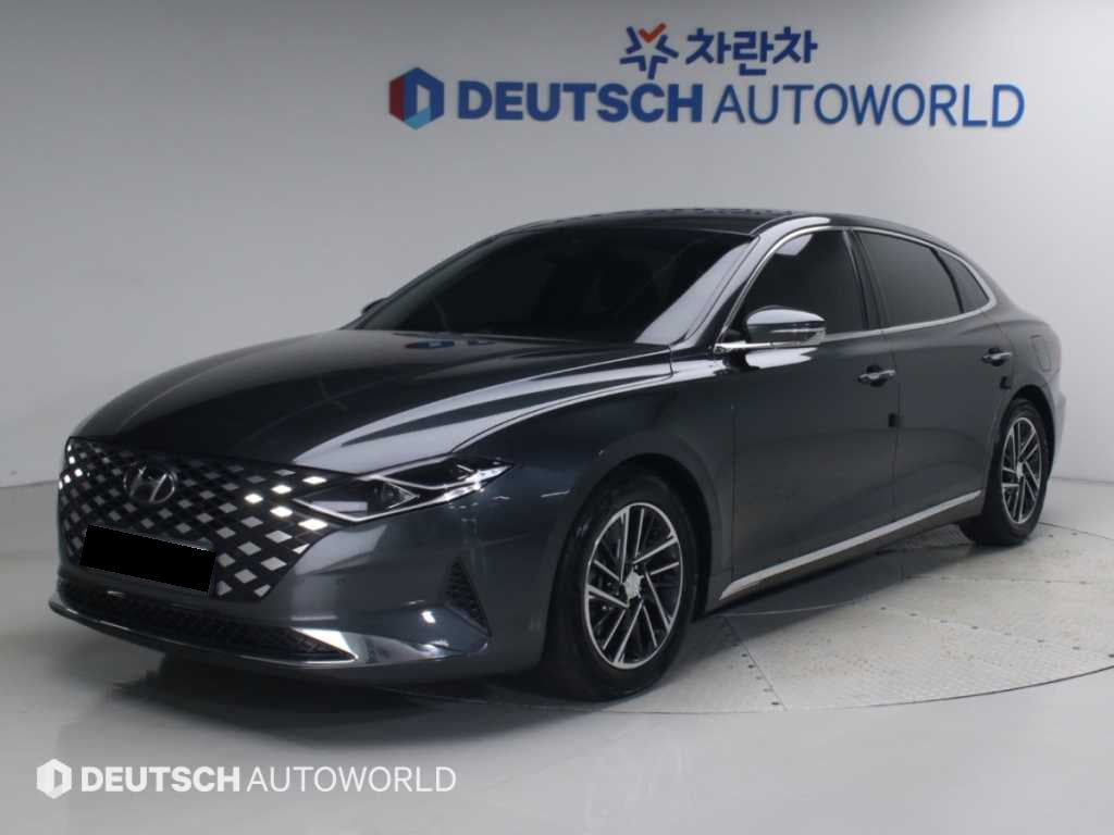 Hyundai Grandeur — photo 01