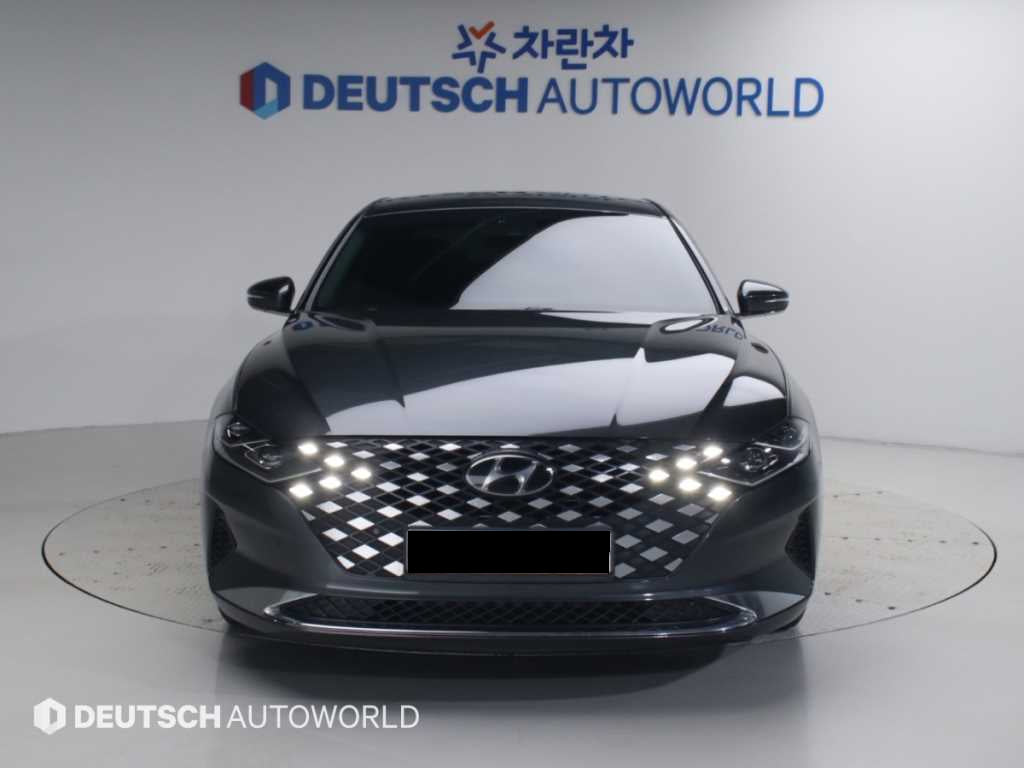 Hyundai Grandeur — photo 03