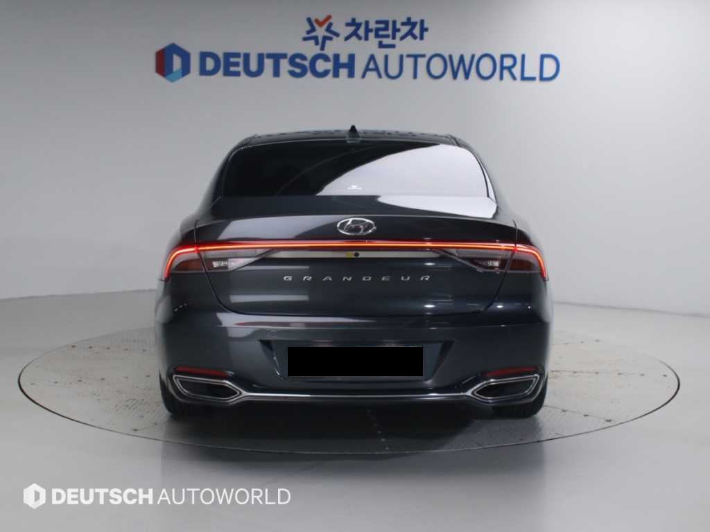 Hyundai Grandeur — photo 04