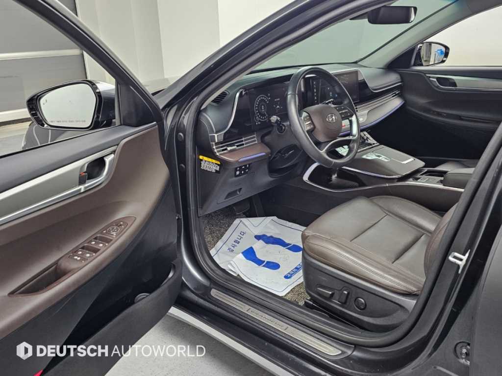 Hyundai Grandeur — photo 11