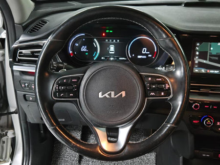 Kia Niro — photo 10
