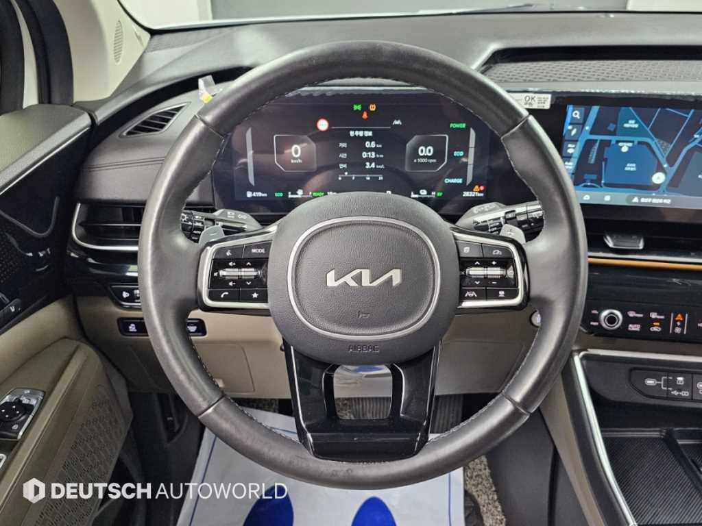 Kia Carnival — photo 13