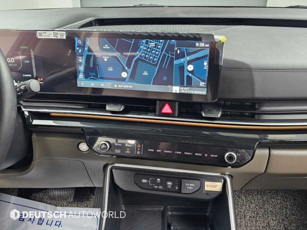 Kia Carnival — photo 14