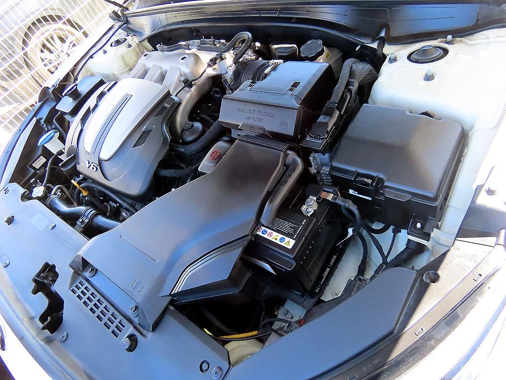 Kia K7 — photo 18