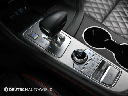 Genesis G70 — photo 09