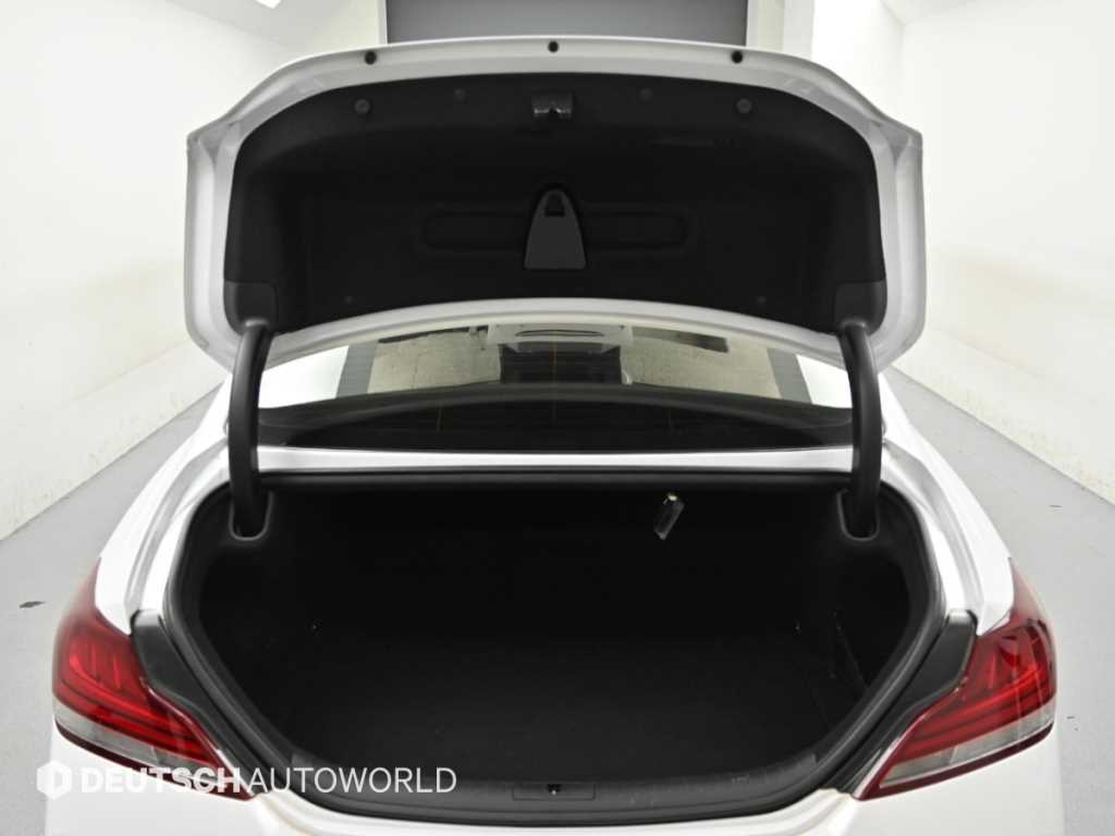 Genesis G70 — photo 19