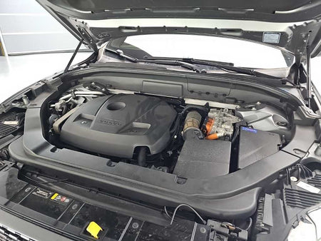Volvo XC60 — photo 05