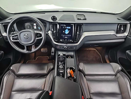 Volvo XC60 — photo 07