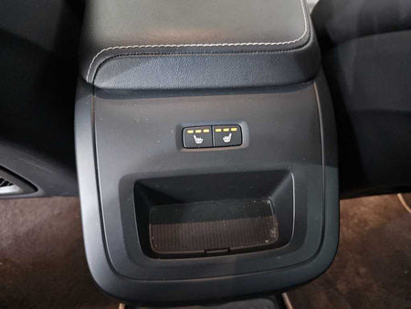 Volvo XC60 — photo 13