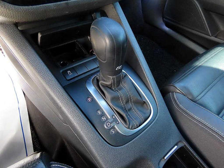Volkswagen Scirocco — photo 11
