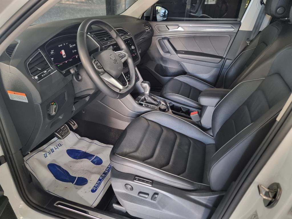 Volkswagen Tiguan — photo 07