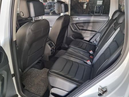 Volkswagen Tiguan — photo 08