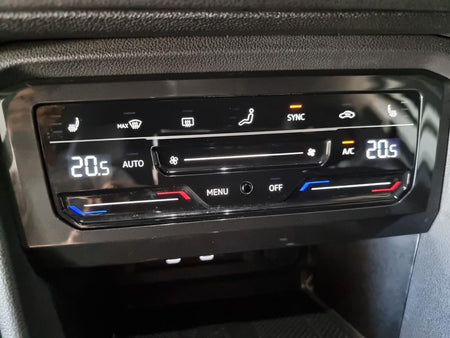 Volkswagen Tiguan — photo 13