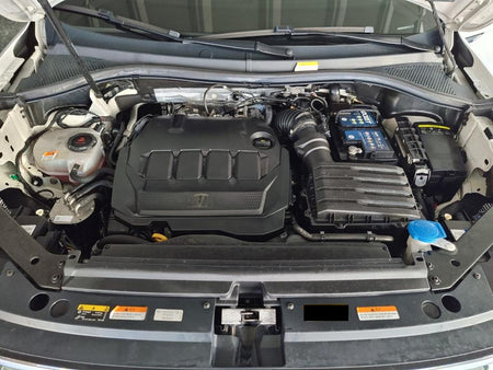 Volkswagen Tiguan — photo 17