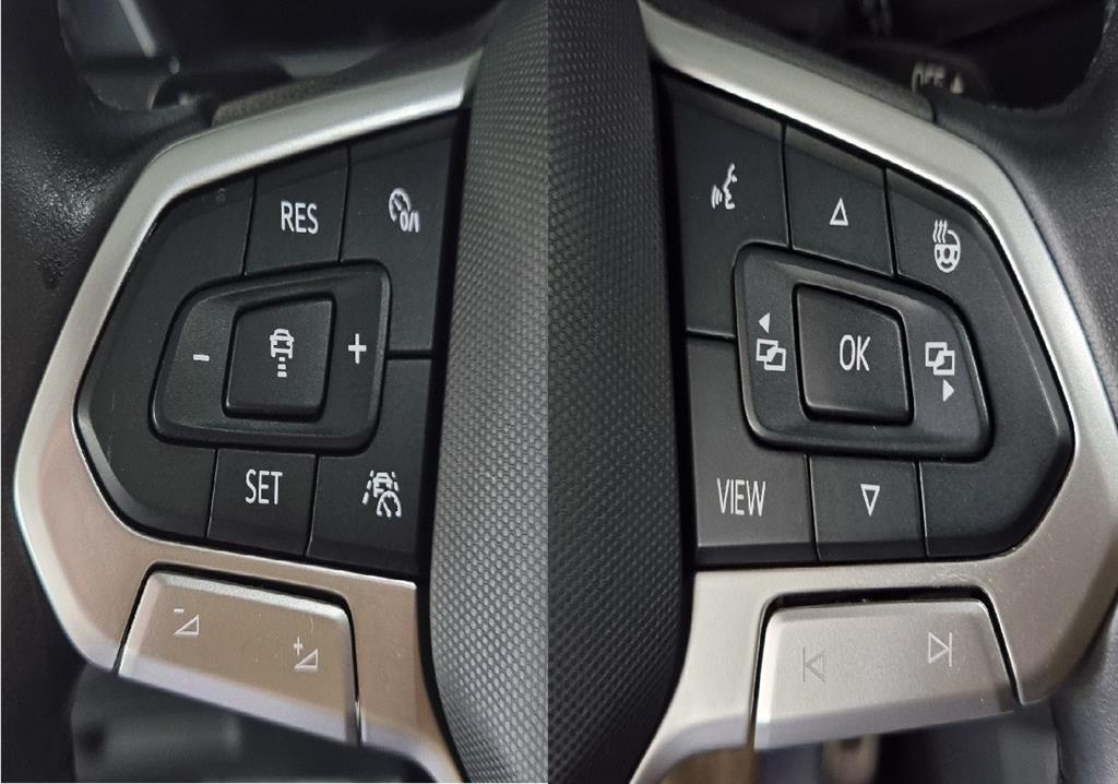 Volkswagen Tiguan — photo 18