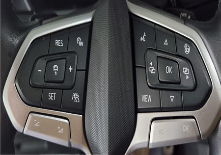 Volkswagen Tiguan — photo 18