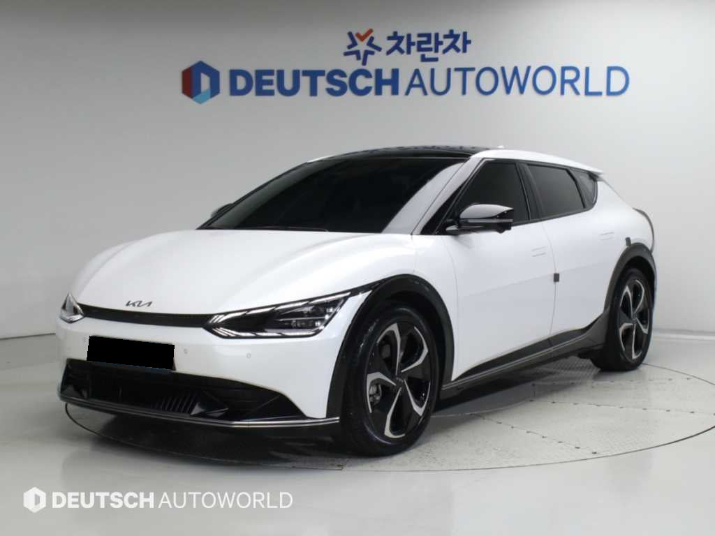 Kia EV6 — photo 01