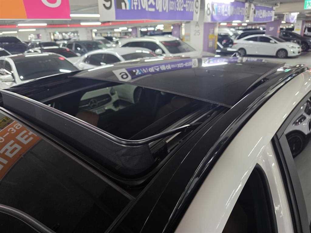 Kia Sportage — photo 16