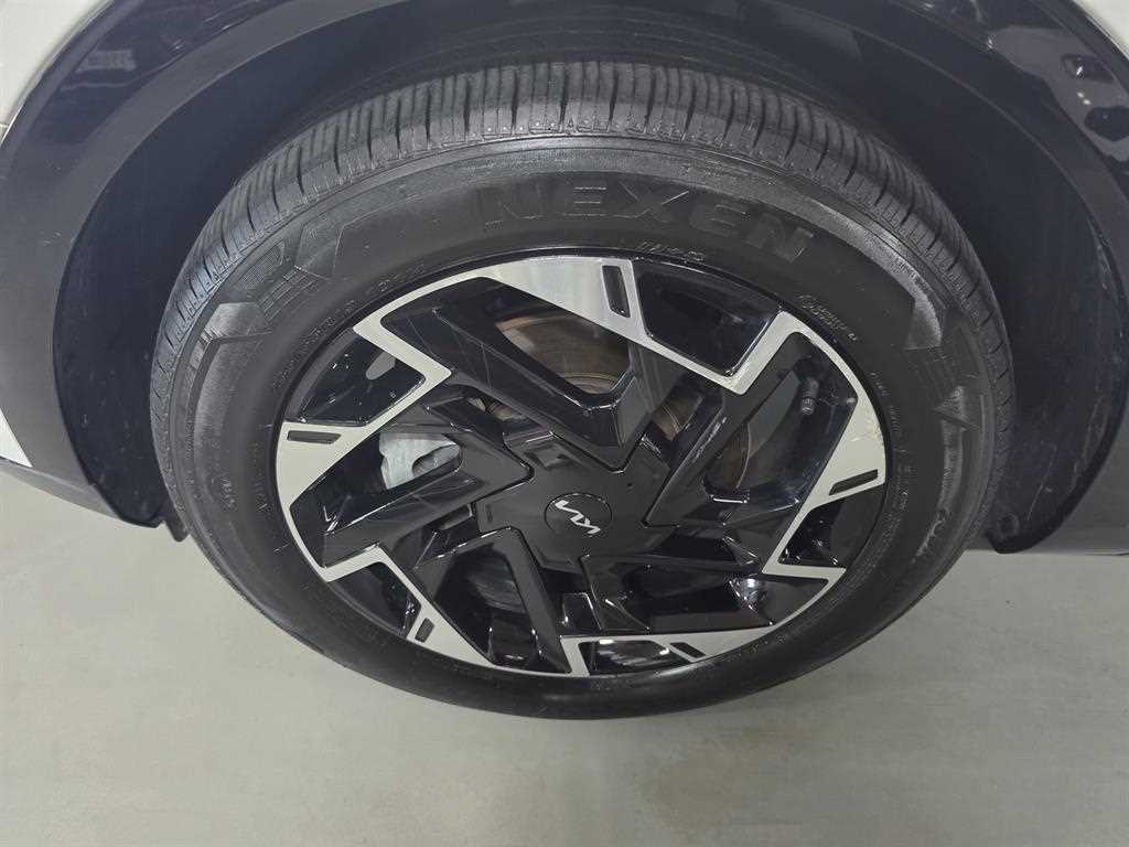 Kia Sportage — photo 17
