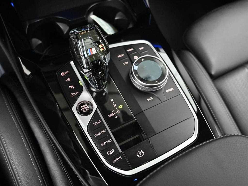 BMW X4 — photo 12