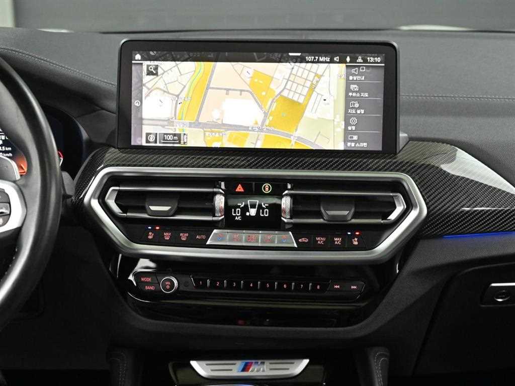 BMW X4 — photo 14