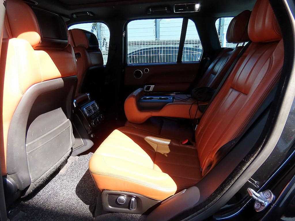 Land Rover Range Rover — photo 06
