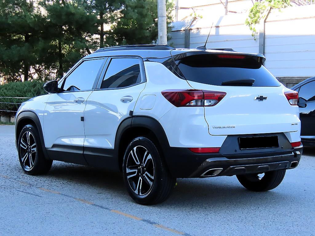 CHEVROLET Trailblazer — photo 03