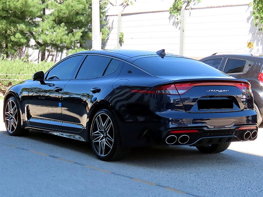 Kia Stinger — photo 03