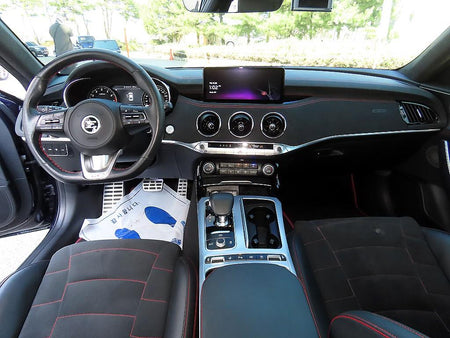 Kia Stinger — photo 07