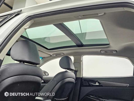 Kia K7 — photo 18
